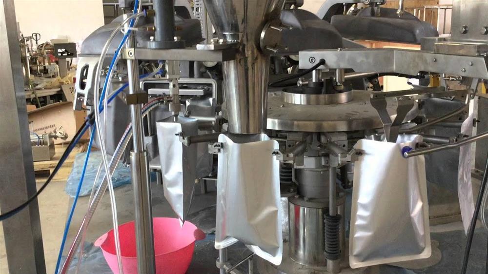 Упаковка товаров в реторт-упаковки